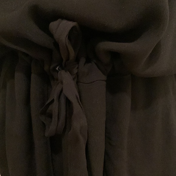 Monrow Twill Pocket Dress with Waist Drawcord • Size L - Picture 4 of 16